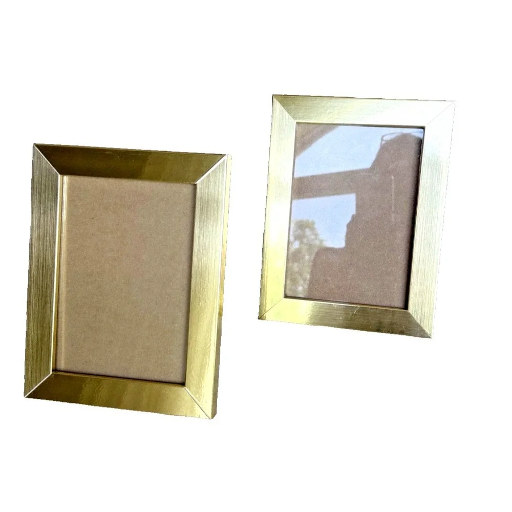 Set 2 Gold Wooden Picture Frames; Rectangular; Two 5x7 frames